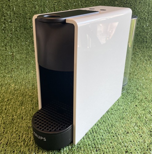 Nespresso Krups Essenza Mini - Black 
