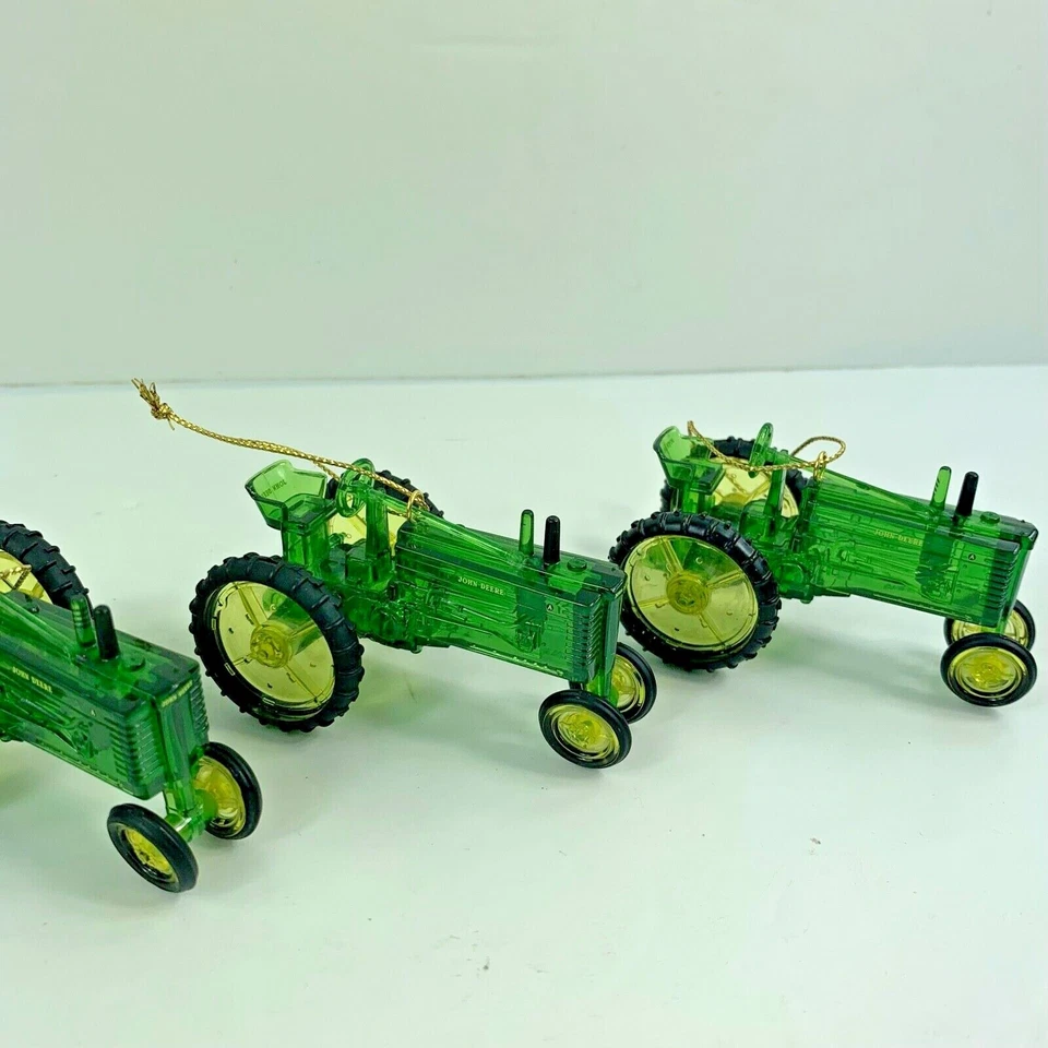 John Deere - Adorno de árbol de Navidad - Modelo A Tractor Verde Juego de 4 Plástico Foto 3 de 4