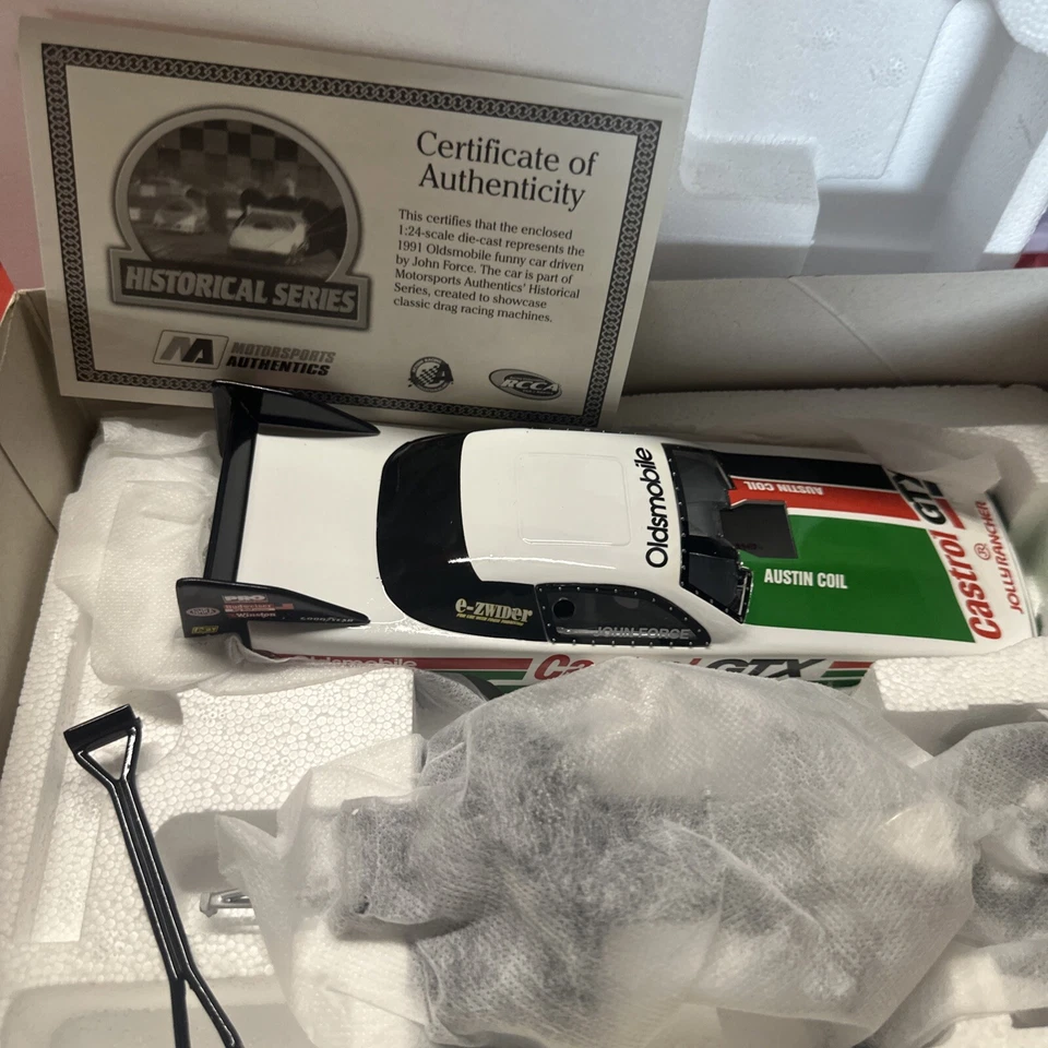 Action John Force Historical Series 1990 Champion 1:24 Oldsmobile Funny Car 2006 Foto 2 de 4