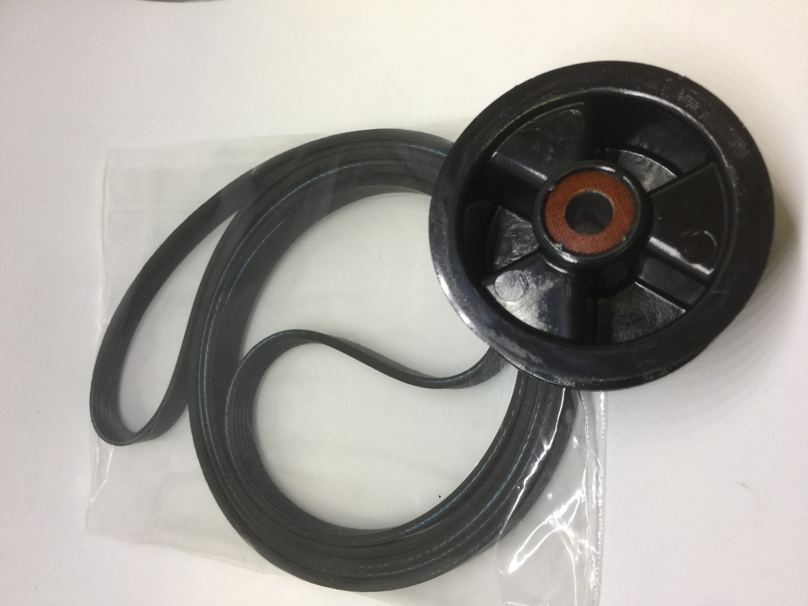 WESTINGHOUSE ELECTROLUX DRYER IDLER PULLEY 0197300040 & DRUM BELT 0824 eBay