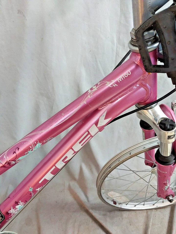 2005 Trek MT60 20" Kids Bike 6 Speed Suspension Shimano Grip Pink US Shipper!!! - Image 4 of 4