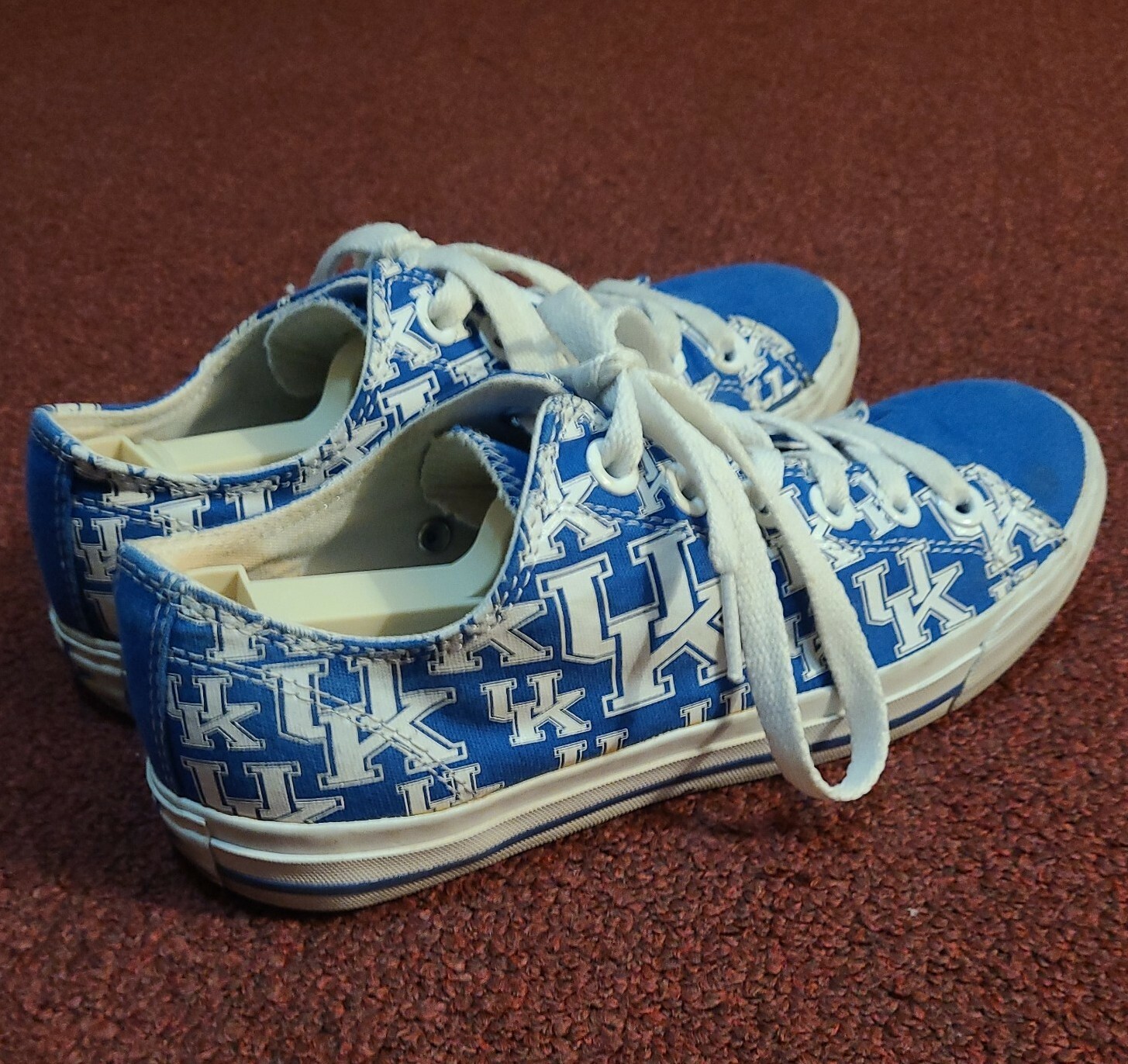 FILA University of Kentucky Rival Row One scarpe di tela donna taglia 6 uomo taglia 4 5