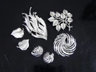 Vintage CROWN TRIFARI GROUP OF 3 BROOCHES & 2 EARRINGS - SILVER TONE