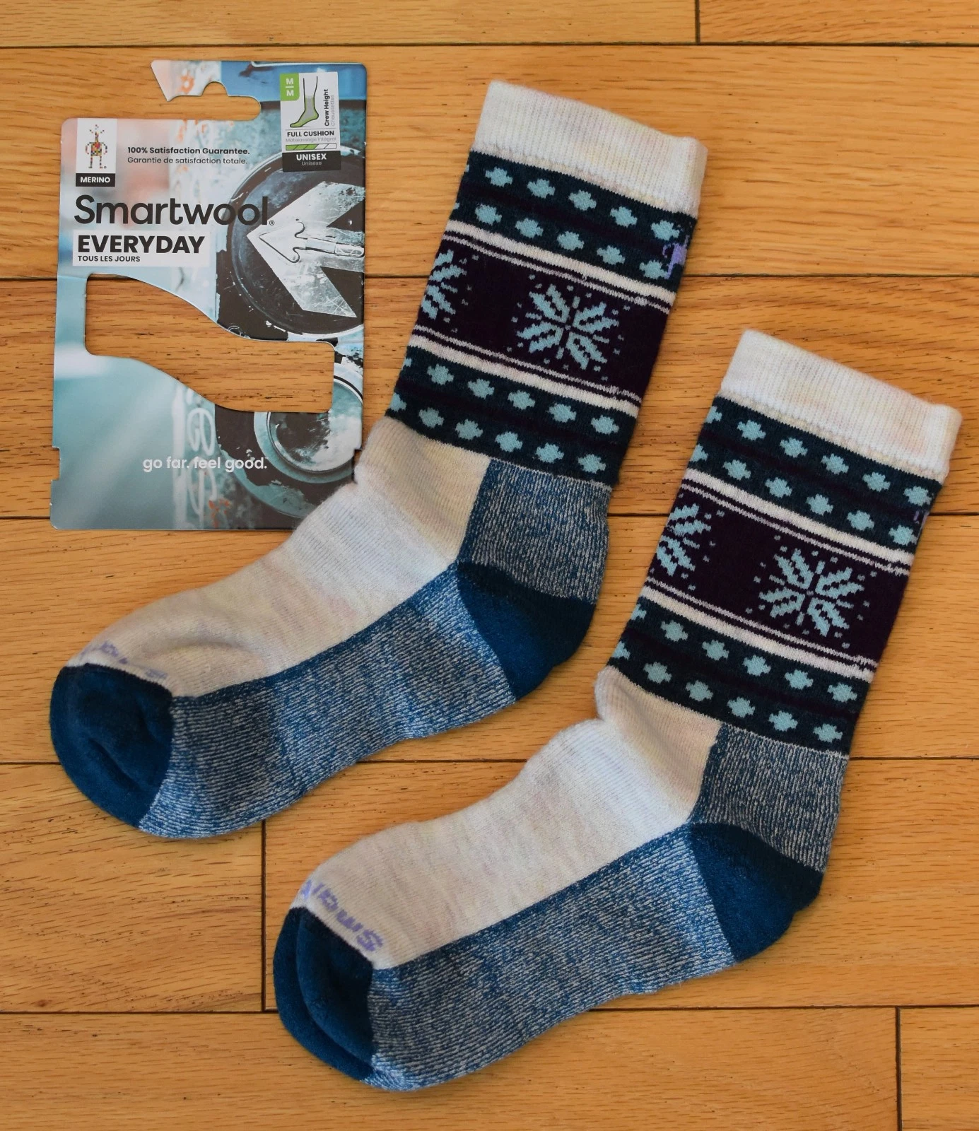 NWT SMARTWOOL EveryDay SnowFlake Dream Full Cushion Womens Crew Socks-M Ret@$28