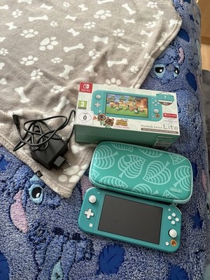 Nintendo Switch Lite Animal Crossing Design Türkis