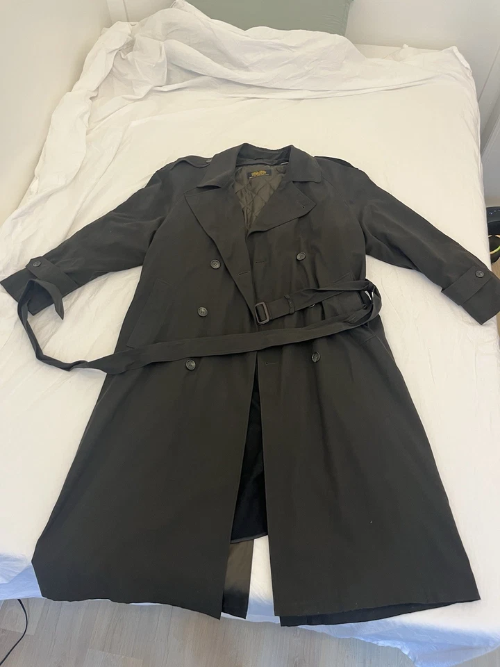 Тренч мужской Brooks Brothers темно-зеленый (M) с пряжкой и эполетами - Изображение 2 из 4