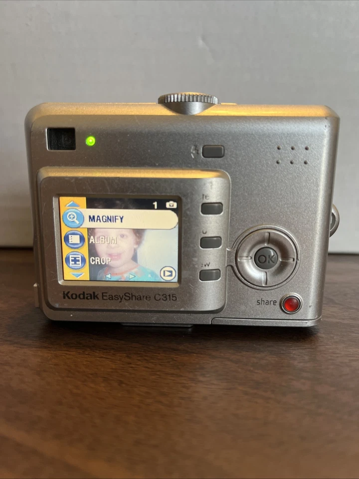 Kodak EasyShare C315 5.0 Mexapixel Digital Camera Tested & Working - Image 4 of 4