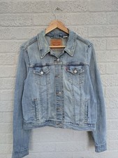 Levis Women's XL Light Blue Wash Trucker Denim Jacket