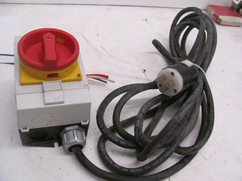 MOELLER P1-25 ON-OFF SWITCH