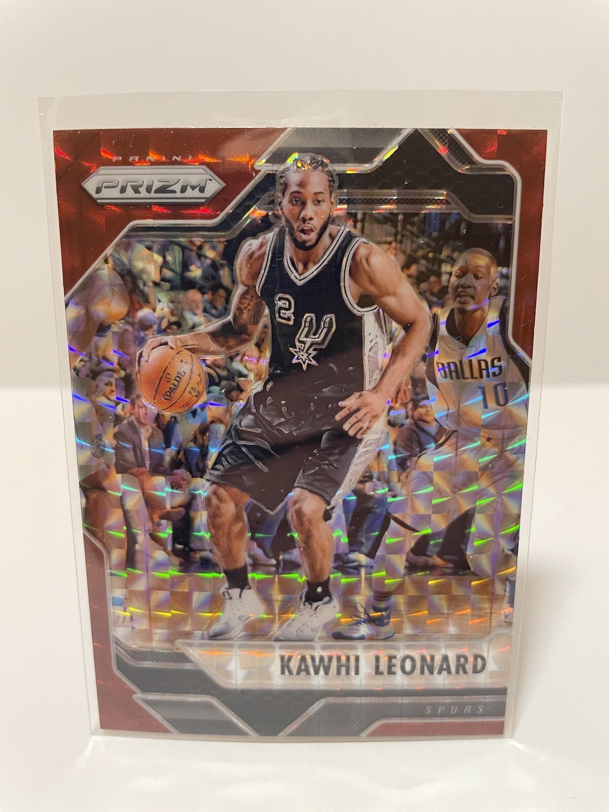 2016-2017 Panini Prizm Kawhi Leonard Red Mosaic Parallel #52