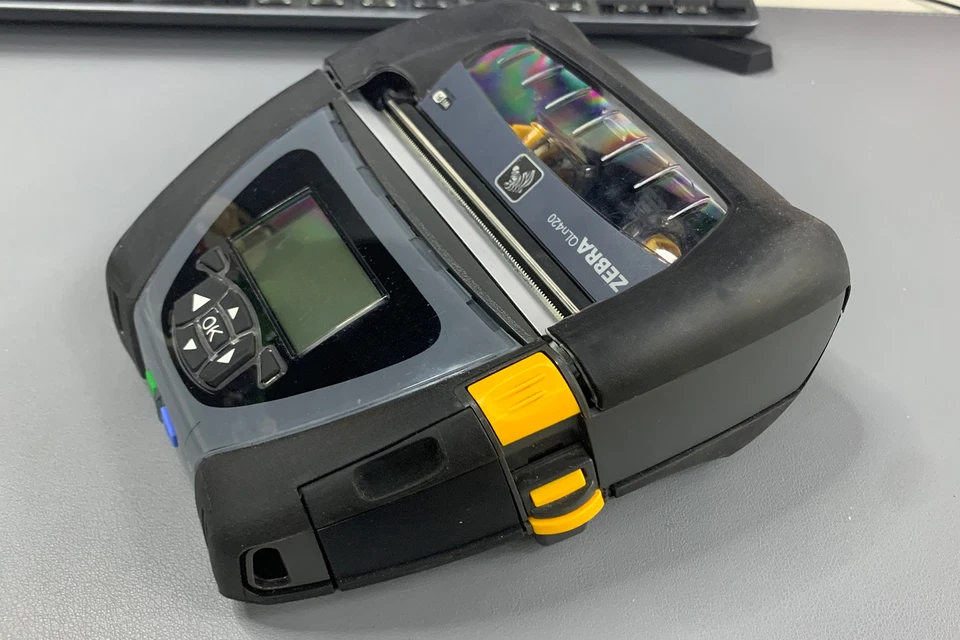 Zebra QLn420 Mobile Thermal Label Printer Bluebooth USB Wi-Fi QN4-AUNABE00-00 A+ - Image 4 of 4