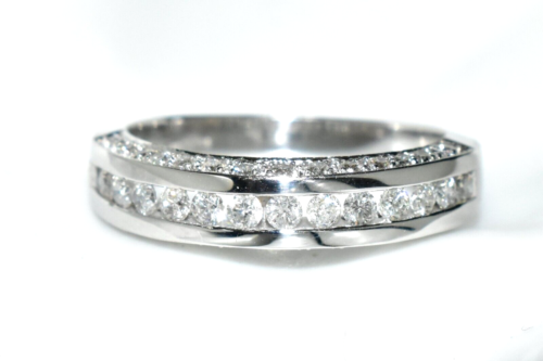 18ct White Gold 0.75ct Good Quality Diamonds Eternity Ring (5.5g) Fancy Setting - Picture 11 of 16