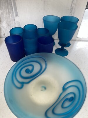 Vintage bunte Milchglas Kunstglas Schale Gläser Set appliziert Colbot blau Wirbel