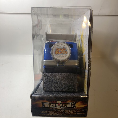Wreck Royale Exploding Crashing Double Trouble vs. King Cra$h Race Cars - 2-Pack - Picture 5 of 8