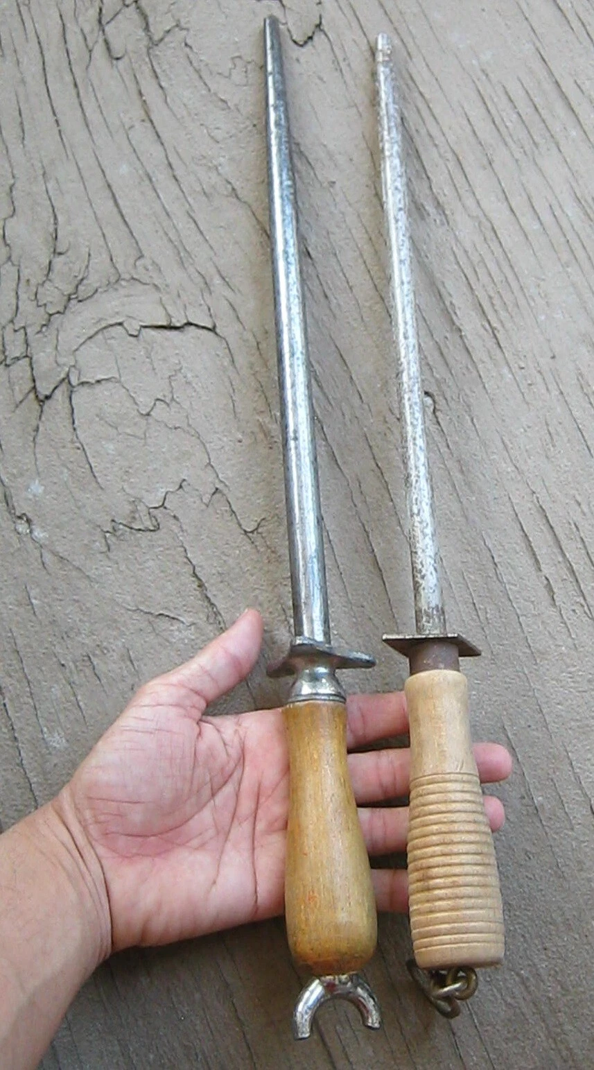 ANTIQUE/VINTAGE USA WEAR EVER & TRUE EDGE HONE KNIFE SHARPENERS CHEF HONING RODS