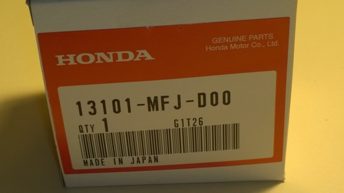 07-08 CBR600RR ( RR7-RR8 ) Honda NEW Genuine STD Piston P/No. 13101-MFJ-D00 - Picture 3 of 8