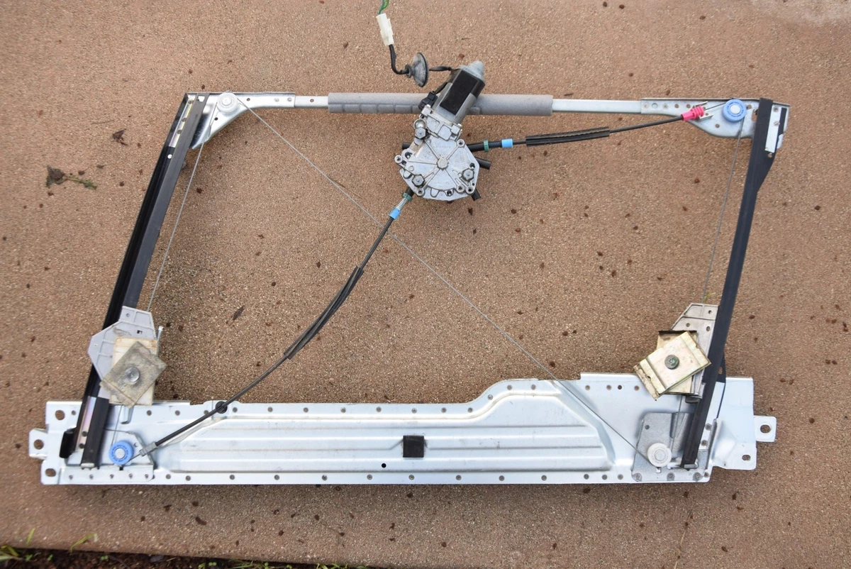 2004 volvo c70 window cheap regulator
