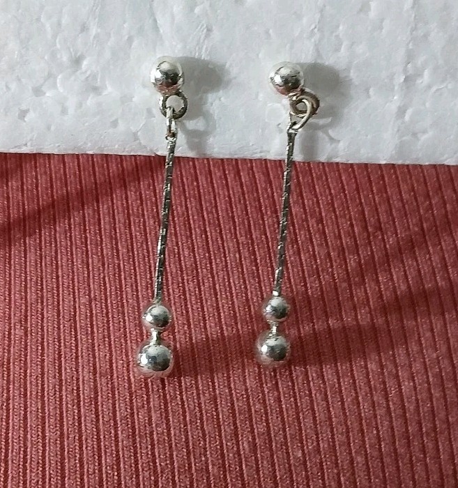 Silvertone Drop Post Earrings Delicate Chains and… - image 4