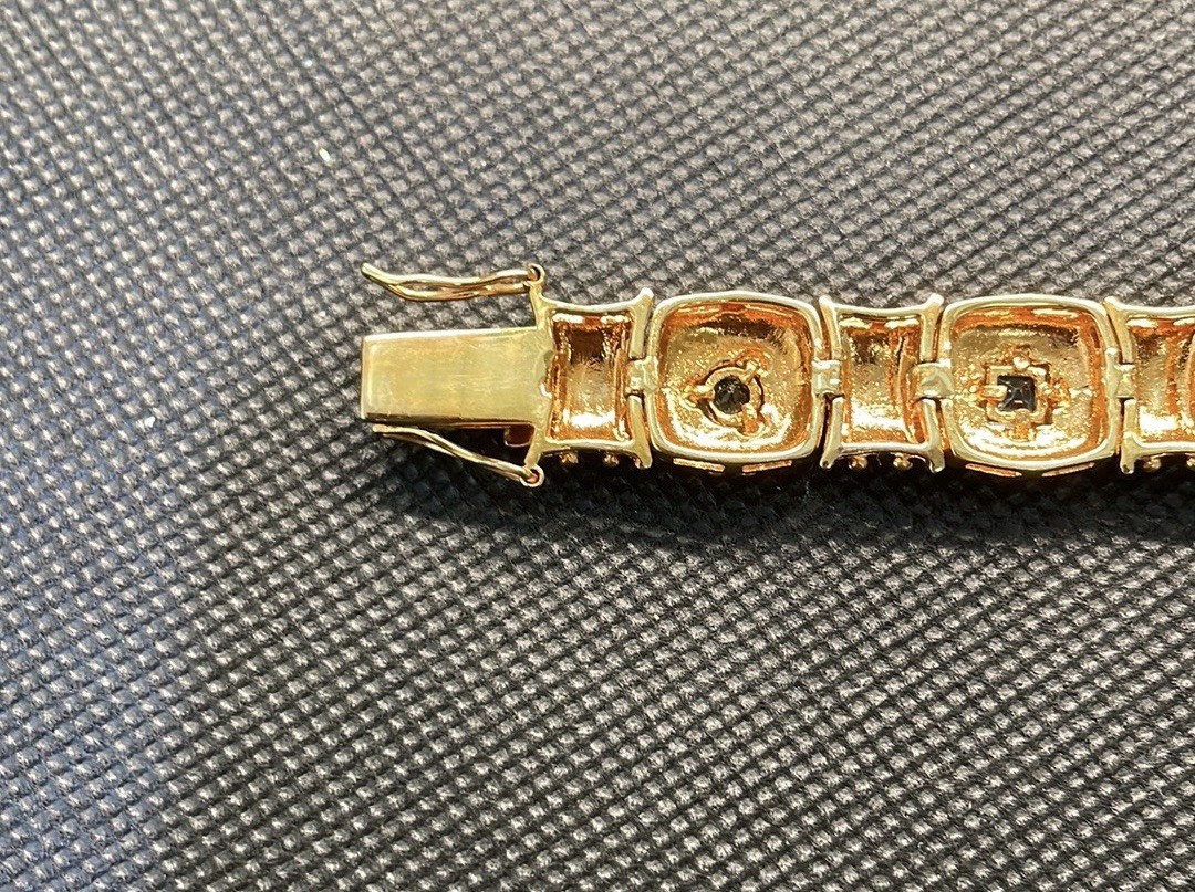 Foto 11 di 11