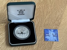  2001 Silver Proof Britannia £2 Coin with COA. Slight tarnishing on front face. 