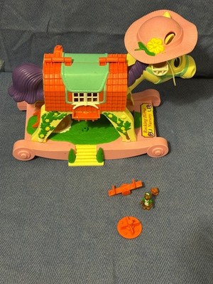 Teeny Weeny Families 1996 Vintage Schaukelpferd Kinderzimmer Spielset & Figuren lebendig
