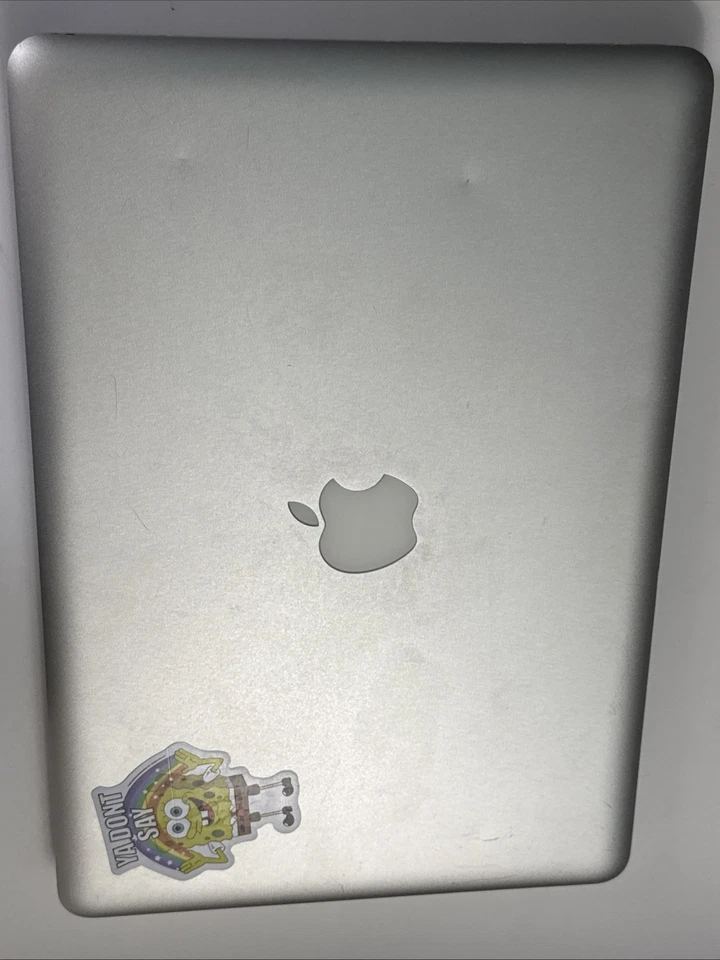 Apple MacBook Pro 13” (early 2011) OS Sierra. READ - Image 4 of 4