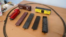 Ho Scale Mixed Lot of Seven 7 Freight Cars and Caboose w Kadee Couplers