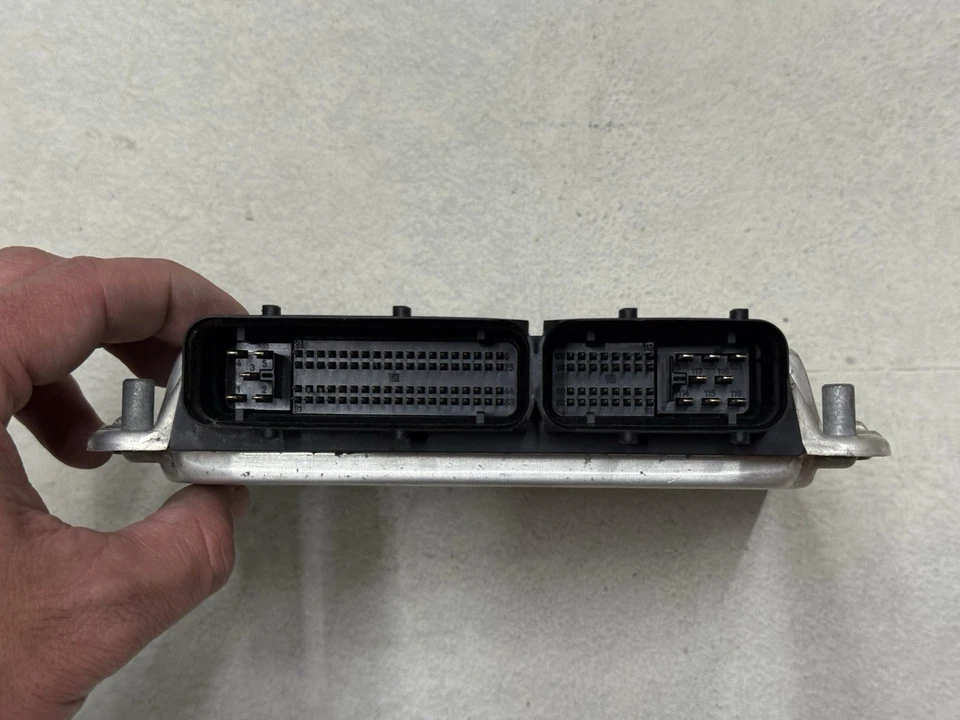 Volkswagen Rabbit Jetta 2008-2009 ordenador motor 2,5 L 07K906032BJ programado Foto 4 de 4