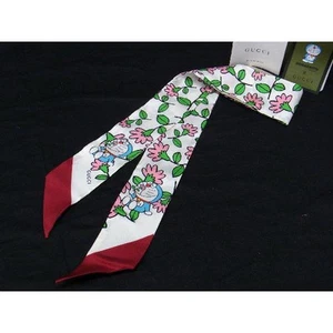 Gucci x Doraemon Authentique Foulard Ruban 89,0 cm Femme Fleur Made in Italy