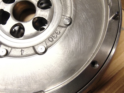 New Genuine Peugeot 508 2008 3008 5008 Citroen C4 II C5 III Dual Mass Flywheel - Picture 2 of 6