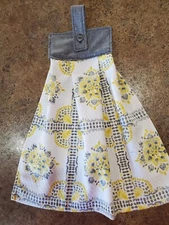 Yellow & Gray Medallions Hanging Kitchen Towels