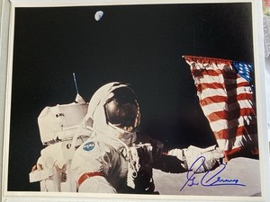 Eugene Cernan Signed 14 X 11 Color Photo On Moon