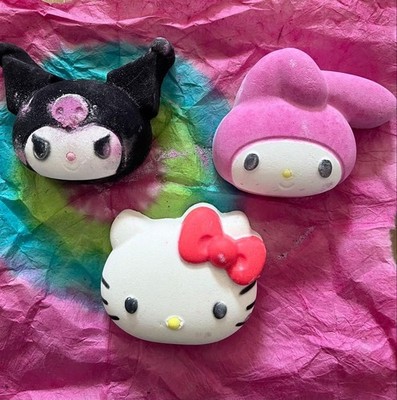 LUSH Sanrio Hello Kitty Kuromi My Melody Badebombe unbenutzt Japan