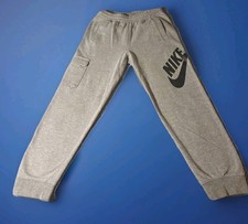 Boys Nike SB Therma Fit Gray Jogger Cargo Pocket Sweatpants
