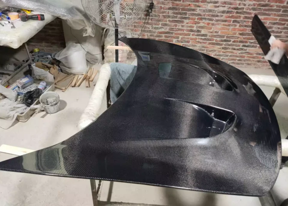 Cubierta de capó ventilada de fibra de carbono real estilo P1 para McLaren 625C 2015 Foto 4 de 4