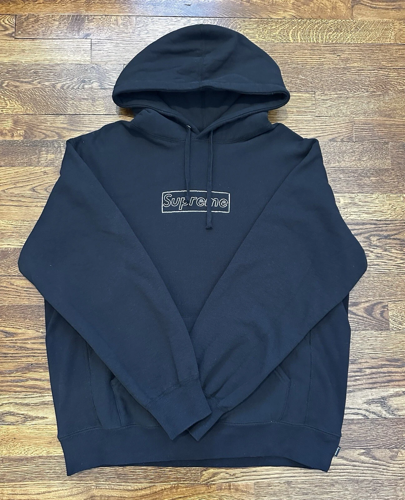 Sweat à capuche logo Supreme Kaws Box