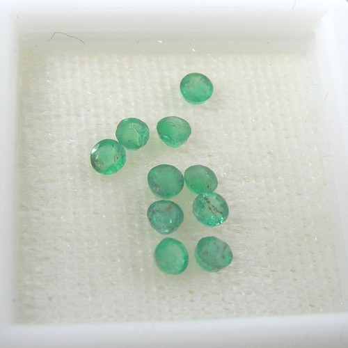 Qty 10 Pieces Round 2.50 mm Mixed Green Natural Emerald Gemstone 0.82 carat - Picture 9 of 11