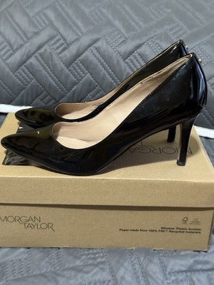 Ladies BCBGENERATION Black Shiny High Heel Stiletto Pointed Toe Pumps 7.5