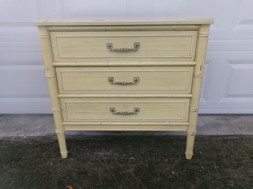 Real Henry Link Faux Bamboo Bachelor Chest 3 drawers Dresser Nightstand Yellow