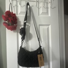 Steve Madden Black Quilted Crossbody Bag With Chain Strap  Earbud Pouch - Cute