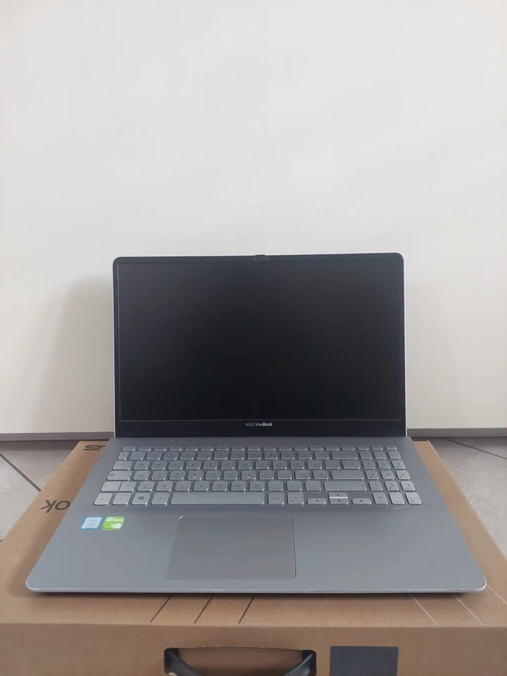 Asus Vivobook S15 X530UF - 15,6" - Immagine 2 di 4
