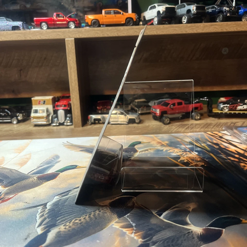 M - Hot Wheels ¡Nuevo para 2023 3/12 Edición Roja Tesla Modelo Y (#2718)!¡PROTECTOR! Foto 3 de 4