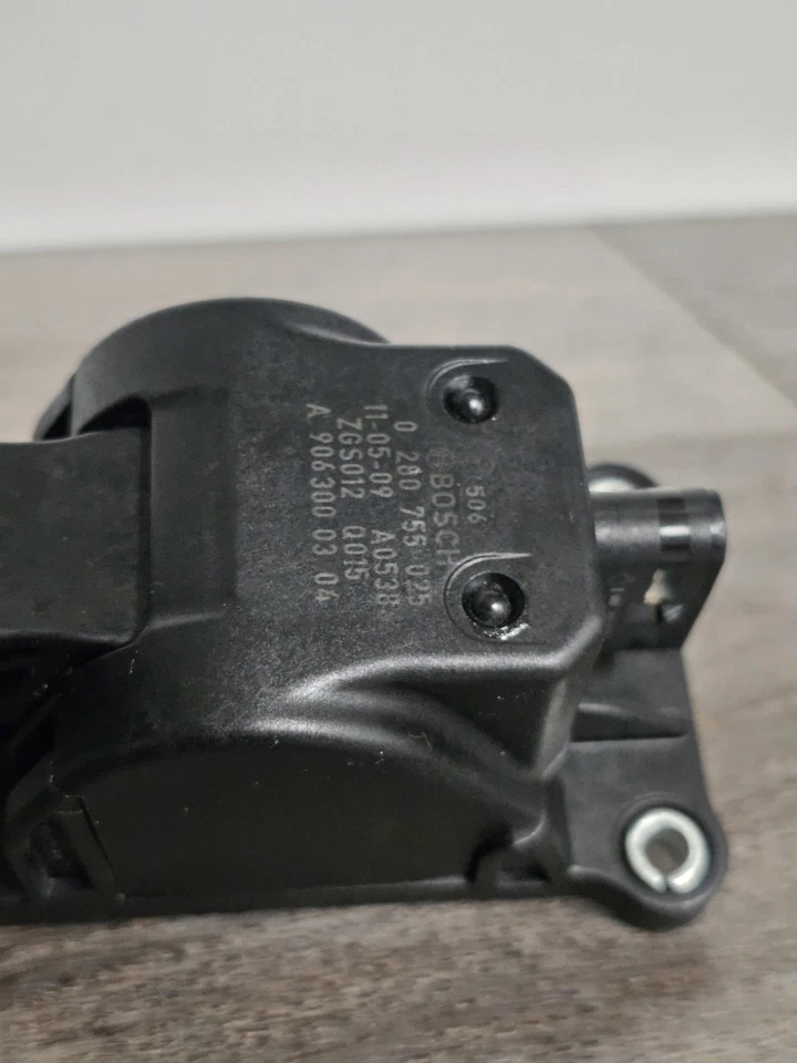 PEDAL ACELERADOR 10 - 18 Mercedes-Benz Sprinter Van 2500 Bosch 0 280 755 025 Foto 4 de 4