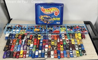 Vintage Lot of 154 Diecast Cars in Tara Toy Case W/ Trays Matchbox Hot Wheels