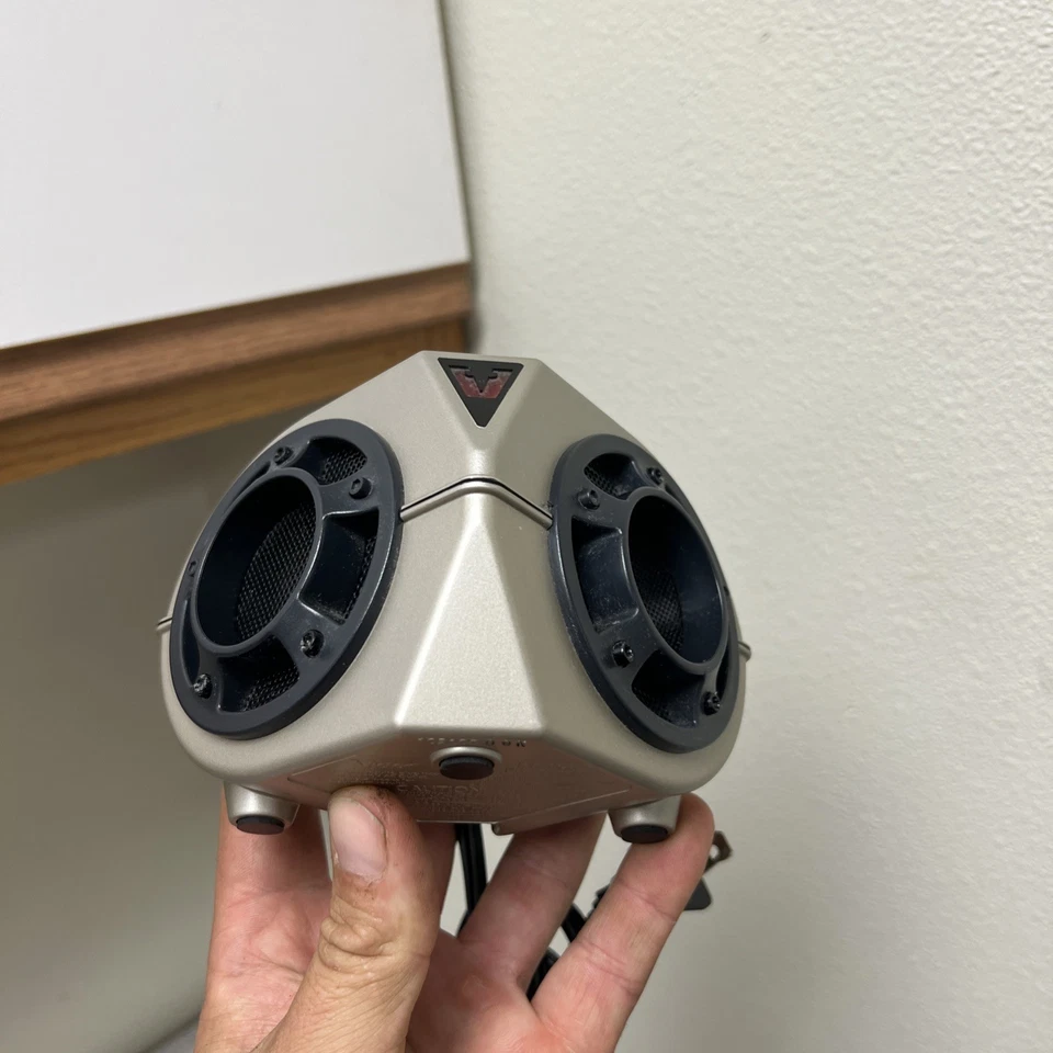 Victor PestChaser M792 Repelente Ultrasónico de Roedores Enchufable Gris Foto 2 de 4