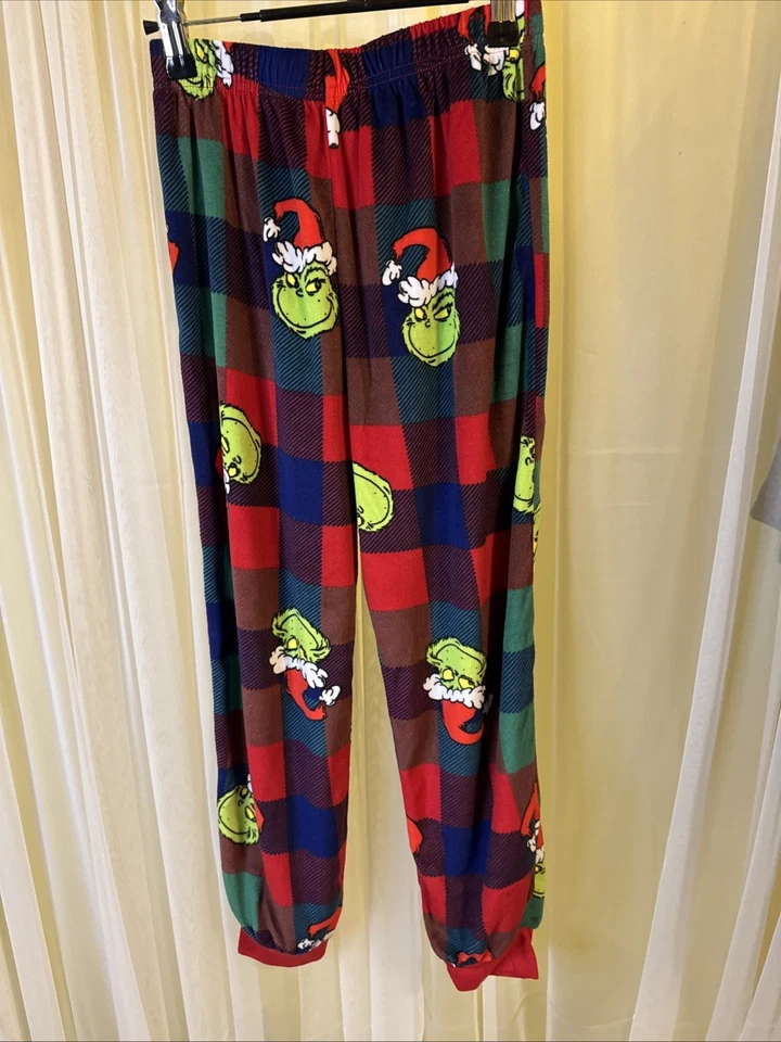 The Grinch Boy's Size 10 Velvety Velour Christmas Holiday Plaid Pajama Set - Image 4 of 4
