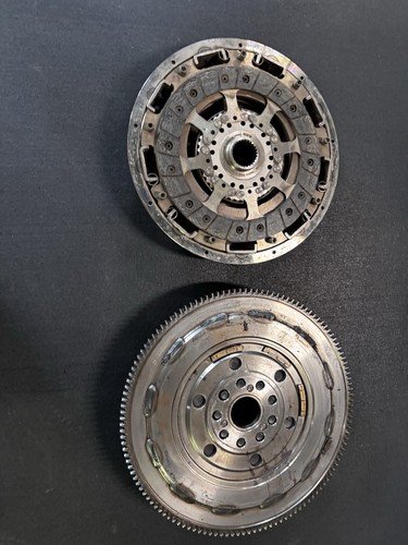 OEM 2006-2010 BMW E60 M5 E63 E64 M6 S85 M SMG Twin Mass Flywheel w Clutch - Picture 4 of 13