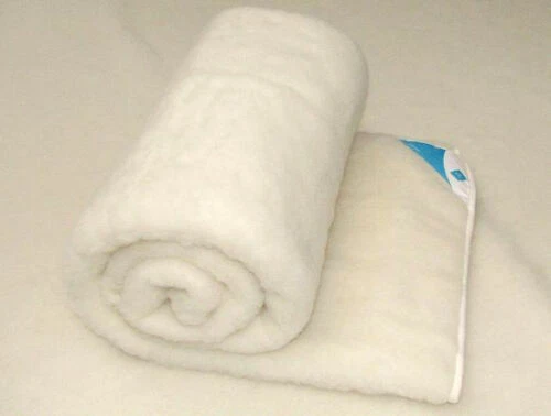 Moderne Bettüberwürfe & Tagesdecken mit geometrischem Muster Tagesdecken