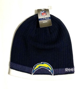 la chargers beanie
