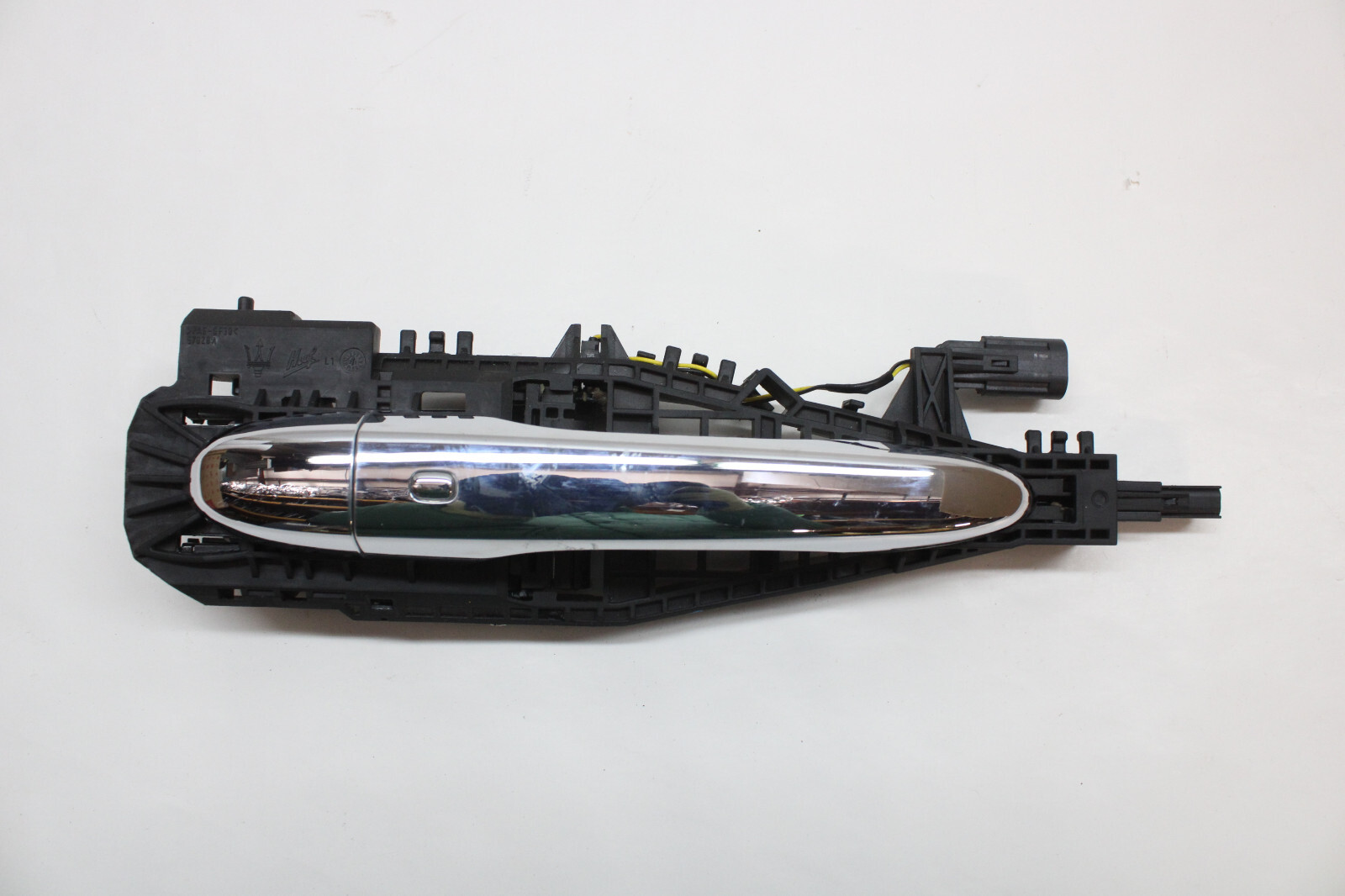 2022 MASERATI LEVANTE MODENA REAR LEFT DRIVER DOOR HANDLE  OEM 23 24